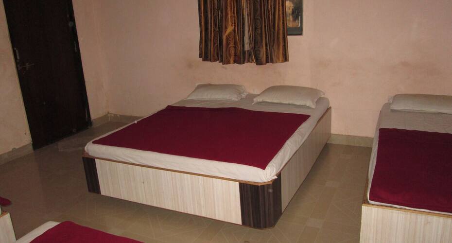 Hotel Sai Sahara, Shirdi 1